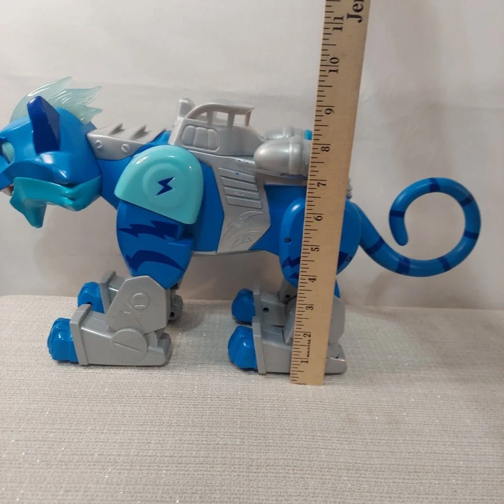 PJ‎ Masks Roar Power Cat Lights Sounds Motorized Toy